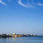 فندق مبيت وإفطار Maryjose 4*