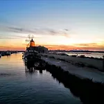 Maryjose Bed & Breakfast 4*