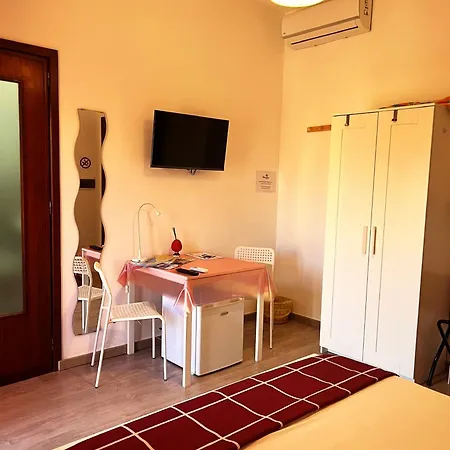 Bed and Breakfast Maryjose 2*